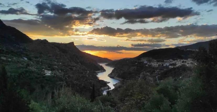 La Casa Del Buda Guejar Sierra Eksteriør bilde